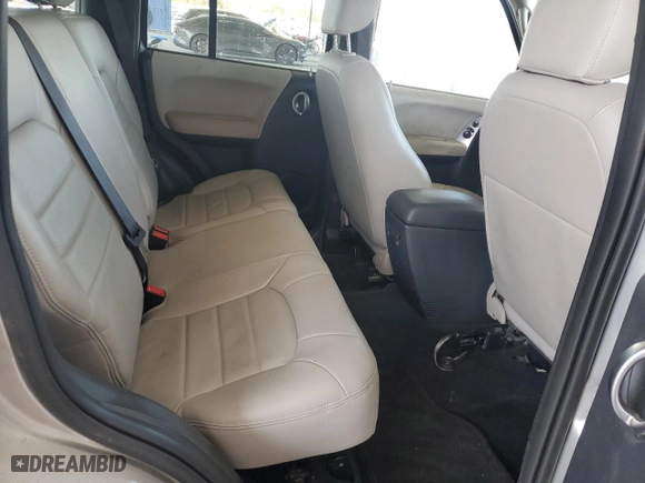 2004 Jeep Liberty Limited with VIN 1J4GK58K24W174385, listed as a Copart auction lot 50972925 with 72,111 mi miles and Salvage Title. Bid and sale history available at carsss.com. Image 11.