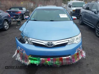 2013 Toyota Camry L with VIN 4T1BF1FK4DU686656, listed as a IAAI auction lot 41981637 with 106,642 mi miles. Bid and sale history available at carsss.com. Image 12.