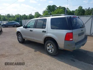 2003 Ford Explorer XLS z VIN 1FMZU62K83UB62366, wystawiony jako IAAI lot #42177950 z przebiegiem 288 243 mil mil oraz . Historia ofert i sprzedaży dostępna na DreamBid. Obrazek 3.