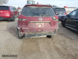 2019 Nissan Rogue SV with VIN 5N1AT2MVXKC727155, listed as a IAAI auction lot 41669065 with 197,995 mi miles. Bid and sale history available at carsss.com. Image 6.