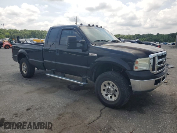 2006 Ford F-250 XL with VIN 1FTSX21556ED55204, listed as a Copart auction lot 62774135 with 266,214 mi miles and Clean title. Bid and sale history available at DreamBid. Image 4.