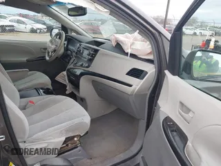 2011 Toyota Sienna LE AAS with VIN 5TDKK3DC3BS077857, listed as a IAAI auction lot 42099175 with 283,777 mi miles and . Bid and sale history available at DreamBid. Image 5.