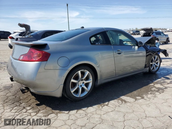 2004 Infiniti G35 w/Leather z VIN JNKCV54E74M811163, wystawiony jako Copart lot #51429105 z przebiegiem 189 079 mil mil oraz Szkoda całkowita • Salvage title. Historia ofert i sprzedaży dostępna na DreamBid. Obrazek 3.