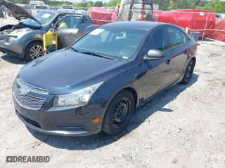 2014 Chevrolet Cruze LS with VIN 1G1PA5SH9E7292511, listed as a IAAI auction lot 42082969 with 187,914 mi miles. Bid and sale history available at carsss.com. Image 2.