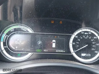 2017 Kia Niro FE with VIN KNDCB3LC4H5049067, listed as a IAAI auction lot 41732890 with 223,540 mi miles. Bid and sale history available at carsss.com. Image 7.