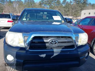 2007 Toyota Tacoma z VIN 5TEUU42N87Z439611, wystawiony jako IAAI lot #41694190 z przebiegiem 174 867 mil mil oraz . Historia ofert i sprzedaży dostępna na DreamBid. Obrazek 12.