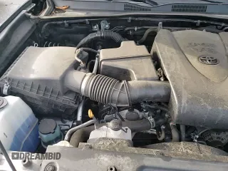 2022 Toyota Tacoma Limited with VIN 3TMGZ5AN2NM466075, listed as a Copart auction lot 85933694 with 40,606 mi miles and Salvage title. Bid and sale history available at DreamBid. Image 13.