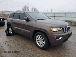 2018 Jeep Grand Cherokee Laredo E with VIN 1C4RJEAG7JC300762, listed as a Copart auction lot 44123275 with 133,424 mi miles and Salvage Title. Bid and sale history available at carsss.com. Image 4.