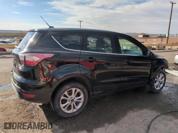 2017 Ford Escape SE with VIN 1FMCU9GD6HUE17668, listed as a Copart auction lot 49694045 with 162,100 mi miles and Salvage Title. Bid and sale history available at carsss.com. Image 3.