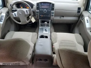2010 Nissan Pathfinder SE with VIN 5N1AR1NB2AC605384, listed as a Copart auction lot 52105735 with 138,019 mi miles and Salvage Title. Bid and sale history available at carsss.com. Image 8.