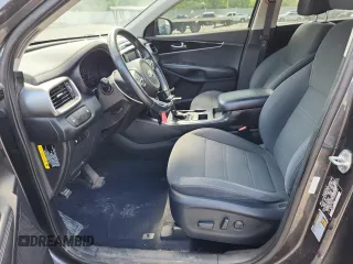 2017 Kia Sorento LX с VIN 5XYPGDA37HG332453, выставлен на аукционе Copart как лот 61095015 с пробегом 119 046 миль миль и Чистый • Clean title. История ставок и продаж доступна на DreamBid. Изображение 7.