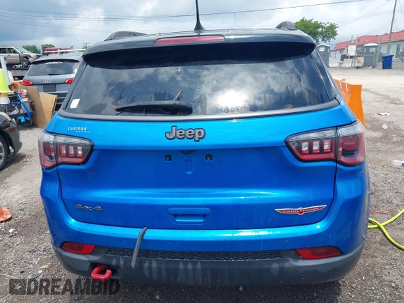 2018 Jeep Compass Trailhawk с VIN 3C4NJDDB3JT212689, выставлен на аукционе IAAI как лот 42628715 с пробегом 209 321 миль миль и . История ставок и продаж доступна на DreamBid. Изображение 16.