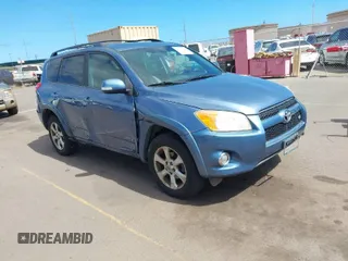 2010 Toyota RAV4 Limited с VIN JTMYK4DVXA5027222, выставлен на аукционе IAAI как лот 42057063 с пробегом 135 259 миль миль и . История ставок и продаж доступна на DreamBid. Изображение 1.