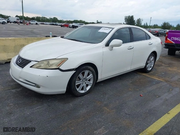 2007 Lexus ES 350 with VIN JTHBJ46G772013990, listed as a IAAI auction lot 41889075 with 260,915 mi miles. Bid and sale history available at carsss.com. Image 2.