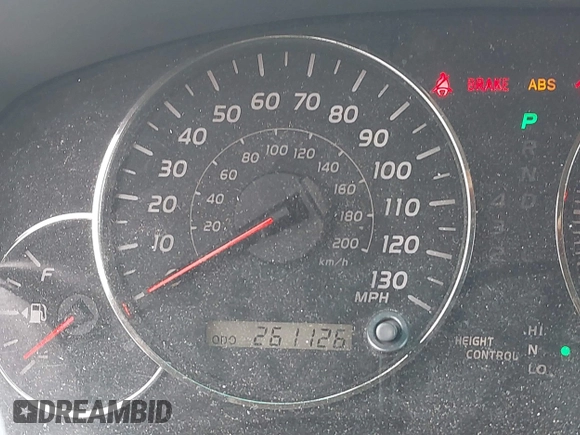 2004 Lexus GX 470 with VIN JTJBT20X440062559, listed as a IAAI auction lot 42142442 with 261,126 mi miles. Bid and sale history available at carsss.com. Image 15.