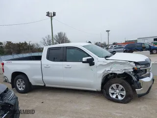 2019 Chevrolet Silverado 1500 LT with VIN 1GCRYDED3KZ216524, listed as a IAAI auction lot 41935467 with 58,686 mi miles. Bid and sale history available at carsss.com. Image 13.