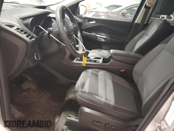 2017 Ford Escape SE z VIN 1FMCU9G90HUA69507, wystawiony jako Copart lot #56594435 z przebiegiem 102 261 mil mil oraz Szkoda całkowita • Salvage title. Historia ofert i sprzedaży dostępna na DreamBid. Obrazek 7.