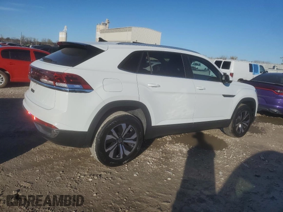 2024 Volkswagen Atlas SE with VIN 1V2DE2CA0RC244941, listed as a Copart auction lot 78818354 with 410 mi miles and Salvage title. Bid and sale history available at DreamBid. Image 3.