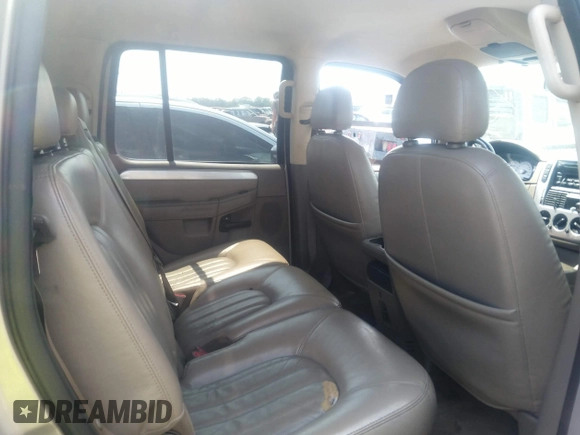 2005 Mercury Mountaineer Convenience z VIN 4M2ZU66K35UJ08128, wystawiony jako IAAI lot #36767105 z przebiegiem Nie podano mil oraz . Historia ofert i sprzedaży dostępna na DreamBid. Obrazek 8.