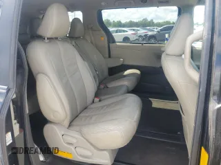 2011 Toyota Sienna XLE AAS with VIN 5TDYK3DC3BS106218, listed as a Copart auction lot 55977105 with 279,622 mi miles and Clean Title. Bid and sale history available at DreamBid. Image 11.