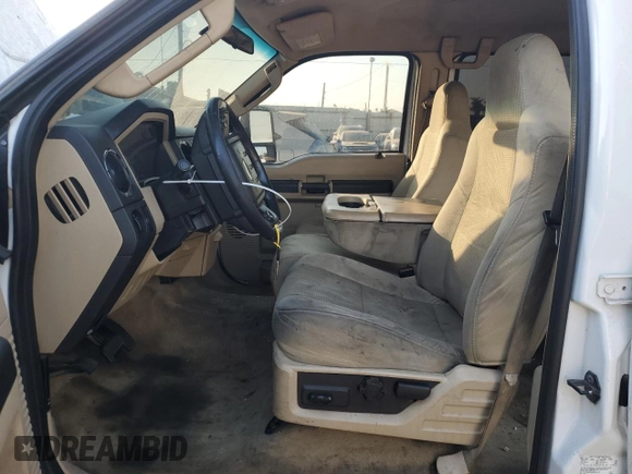 2008 Ford F-250 XL with VIN 1FTSW20R08EA97071, listed as a Copart auction lot 88323855 with 276,651 mi miles and Clean title. Bid and sale history available at DreamBid. Image 7.