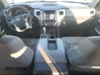 2018 Toyota Tundra SR5 z VIN 5TFHW5F11JX718907, wystawiony jako Copart lot #43446365 z przebiegiem 129 456 mil mil oraz Szkoda całkowita • Salvage title. Historia ofert i sprzedaży dostępna na DreamBid. Obrazek 8.