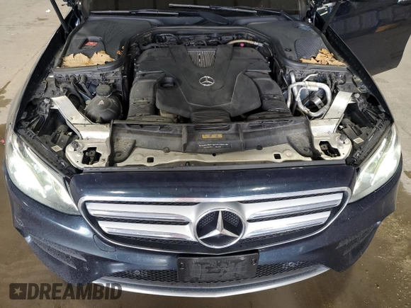 2017 Mercedes-Benz E 400 Luxury z VIN WDDZH6GB5HA260206, wystawiony jako Copart lot #58310575 z przebiegiem 150 644 mil mil oraz Szkoda całkowita • Salvage title. Historia ofert i sprzedaży dostępna na DreamBid. Obrazek 12.