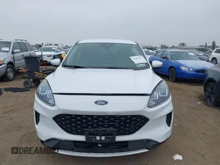 2020 Ford Escape SE с VIN 1FMCU0G62LUC72330, выставлен на аукционе IAAI как лот 42484552 с пробегом 43 999 миль миль и . История ставок и продаж доступна на DreamBid. Изображение 6.