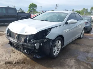 2011 Hyundai Sonata Limited z VIN 5NPEC4AC7BH079458, wystawiony jako IAAI lot #42083372 z przebiegiem 105 683 mil mil oraz . Historia ofert i sprzedaży dostępna na DreamBid. Obrazek 2.