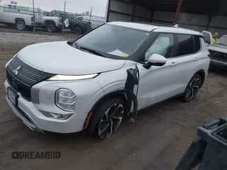 2022 Mitsubishi Outlander SE z VIN JA4J4UA8XNZ034643, wystawiony jako IAAI lot #41214966 z przebiegiem 52 827 mil mil oraz . Historia ofert i sprzedaży dostępna na DreamBid. Obrazek 17.