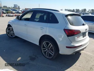 2015 Audi SQ5 Premium Plus with VIN WA1CGAFP9FA145649, listed as a IAAI auction lot 41670312 with 1 mi miles. Bid and sale history available at carsss.com. Image 3.