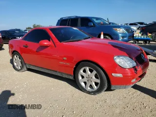 2000 Mercedes-Benz SLK-Class Kompressor with VIN WDBKK47F2YF161123, listed as a Copart auction lot 74316614 with 95,071 mi miles and Salvage Title. Bid and sale history available at carsss.com. Image 4.