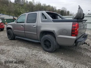 2007 Chevrolet Avalanche with VIN 3GNEC12057G243185, listed as a Copart auction lot 52642365 with 132,834 mi miles and Salvage Title. Bid and sale history available at DreamBid. Image 2.