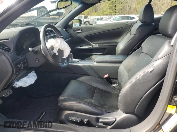 2013 Lexus IS 250 C с VIN JTHFF2C22D2527273, выставлен на аукционе Copart как лот 45405925 с пробегом Не указан миль и Списание • Salvage title. История ставок и продаж доступна на DreamBid. Изображение 7.