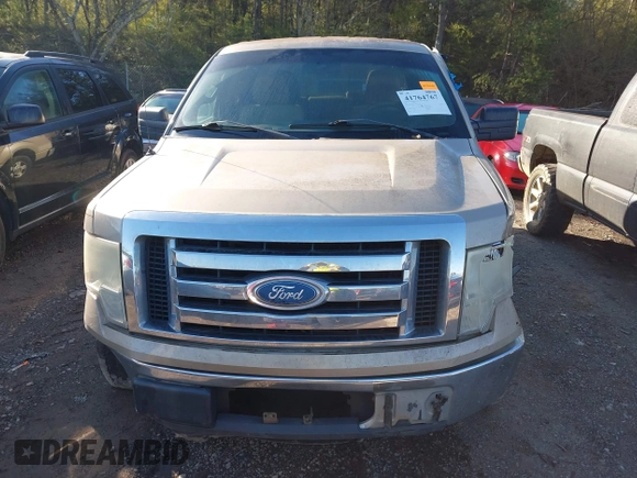 2010 Ford F-150 XL with VIN 1FTEW1C88AFA10043, listed as a IAAI auction lot 41764767 with 222,301 mi miles. Bid and sale history available at carsss.com. Image 12.
