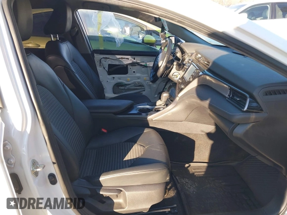 2020 Toyota Camry SE z VIN 4T1G11AK9LU997770, wystawiony jako IAAI lot #41397948 z przebiegiem 97 338 mil mil oraz . Historia ofert i sprzedaży dostępna na DreamBid. Obrazek 5.