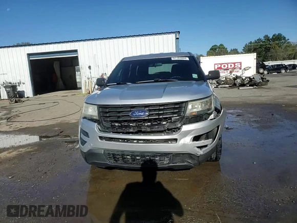 2016 Ford Utility Police Interceptor with VIN 1FM5K8AR7GGA78431, listed as a Copart auction lot 81183004 with 86,080 mi miles and Salvage Title. Bid and sale history available at carsss.com. Image 14.