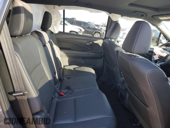 2019 Honda Passport EX-L with VIN 5FNYF7H5XKB012171, listed as a Copart auction lot 82822484 with 41,295 mi miles and Salvage Title. Bid and sale history available at carsss.com. Image 11.