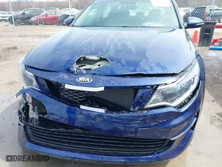 2017 Kia Optima LX with VIN 5XXGT4L39HG152100, listed as a IAAI auction lot 41953707 with 89,273 mi miles. Bid and sale history available at carsss.com. Image 6.