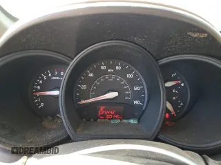 2014 Kia Rio EX z VIN KNADN4A31E6328144, wystawiony jako Copart lot #52235825 z przebiegiem 100 145 mil mil oraz Szkody całkowita. Historia ofert i sprzedaży dostępna na DreamBid. Obrazek 9.