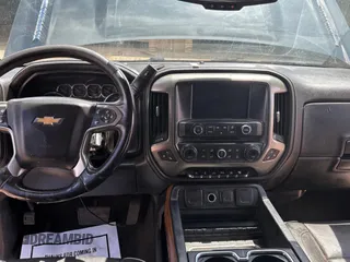 2017 Chevrolet Silverado 3500HD High Country with VIN 1GC4K1EY7HF240428, listed as a Copart auction lot 56524595 with Not Provided miles and Clean Title. Bid and sale history available at DreamBid. Image 9.
