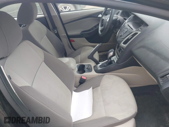 2013 Ford Focus SE с VIN 1FADP3F28DL233478, выставлен на аукционе IAAI как лот 42496224 с пробегом 108 412 миль миль и . История ставок и продаж доступна на DreamBid. Изображение 5.