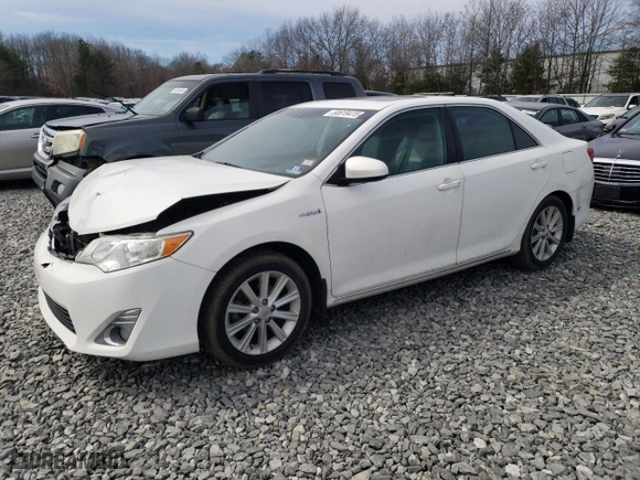 2012 Toyota Camry Hybrid XLE with VIN 4T1BD1FK6CU061776, listed as a Copart auction lot 50619415 with NaN miles and Clean Title. Bid and sale history available at carsss.com. Image 1.