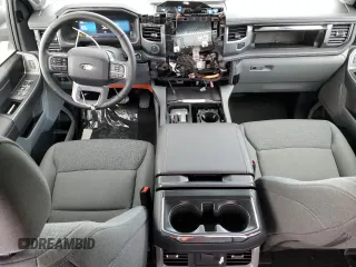 2024 Ford F-150 Lightning Flash z VIN 1FT6W3L73RWG21830, wystawiony jako Copart lot #43161725 z przebiegiem 23 mil mil oraz Czysty tytuł • Clean title. Historia ofert i sprzedaży dostępna na DreamBid. Obrazek 8.