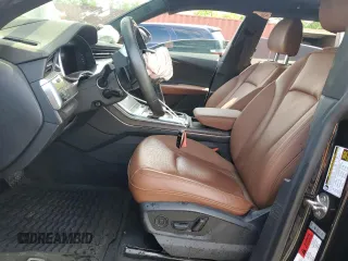 2019 Audi Q8 Prestige z VIN WA1FVAF18KD020259, wystawiony jako Copart lot #58041275 z przebiegiem 61 053 mil mil oraz Tytuł czysty. Historia ofert i sprzedaży dostępna na DreamBid. Obrazek 7.