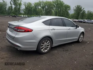 2017 Ford Fusion SE с VIN 3FA6P0H74HR183850, выставлен на аукционе Copart как лот 61140595 с пробегом 60 996 миль миль и Списание • Salvage title. История ставок и продаж доступна на DreamBid. Изображение 3.