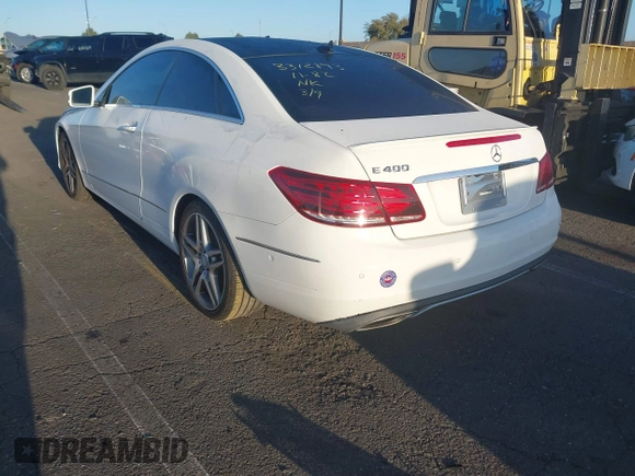 2015 Mercedes-Benz E-Class E 400 with VIN WDDKJ6FB3FF303383, listed as a IAAI auction lot 41818692 with 62,839 mi miles. Bid and sale history available at carsss.com. Image 3.