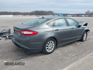 2016 Ford Fusion S z VIN 1FA6P0G79G5101159, wystawiony jako IAAI lot #41888123 z przebiegiem 141 846 mil mil oraz . Historia ofert i sprzedaży dostępna na DreamBid. Obrazek 4.
