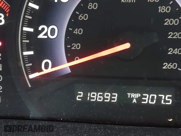 2005 Honda Odyssey EX-L with VIN 5FNRL38645B008281, listed as a IAAI auction lot 41985052 with 219,693 mi miles. Bid and sale history available at carsss.com. Image 7.