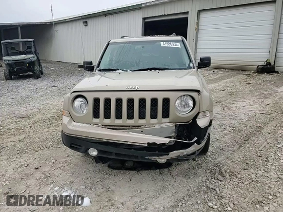 2017 Jeep Patriot Sport SE with VIN 1C4NJPBA3HD118128, listed as a Copart auction lot 41986955 with 95,543 mi miles and Salvage Title. Bid and sale history available at carsss.com. Image 14.